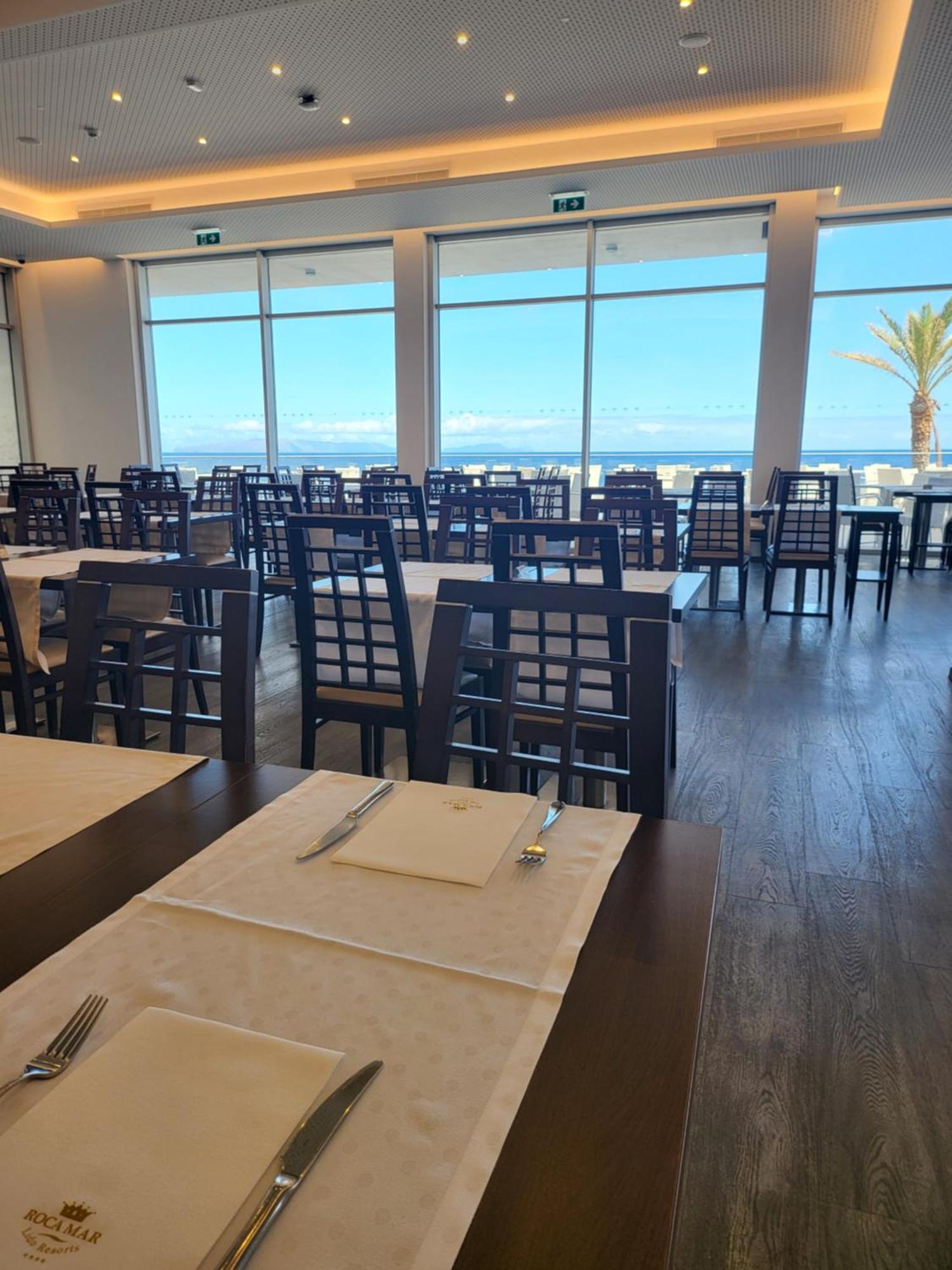 קאניקו Hotel Roca Mar מראה חיצוני תמונה